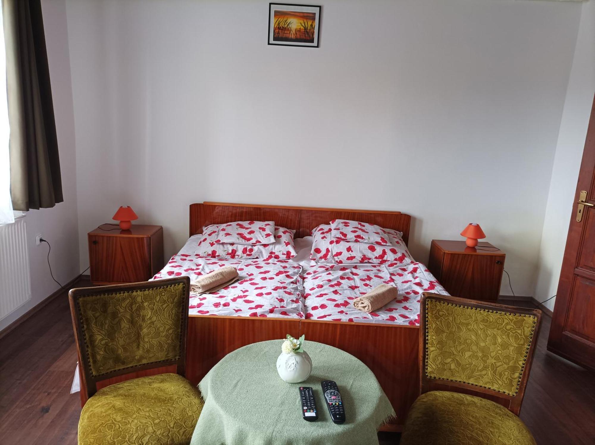 Kemences Vendeghaz Hotel Mikohaza Exterior foto